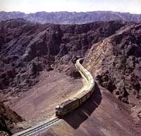 �m���F·���^����ɽ