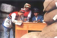 ���\���؛��